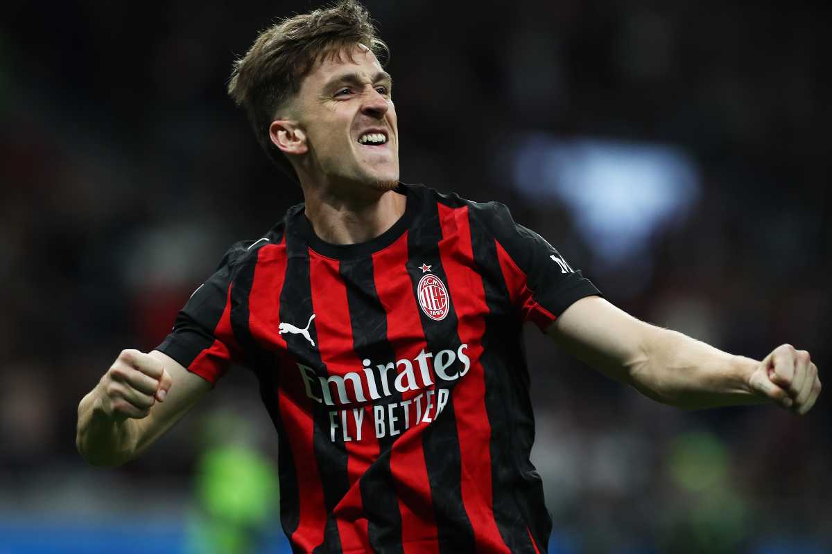 Saelemaekers esulta per un gol segnato al Napoli
