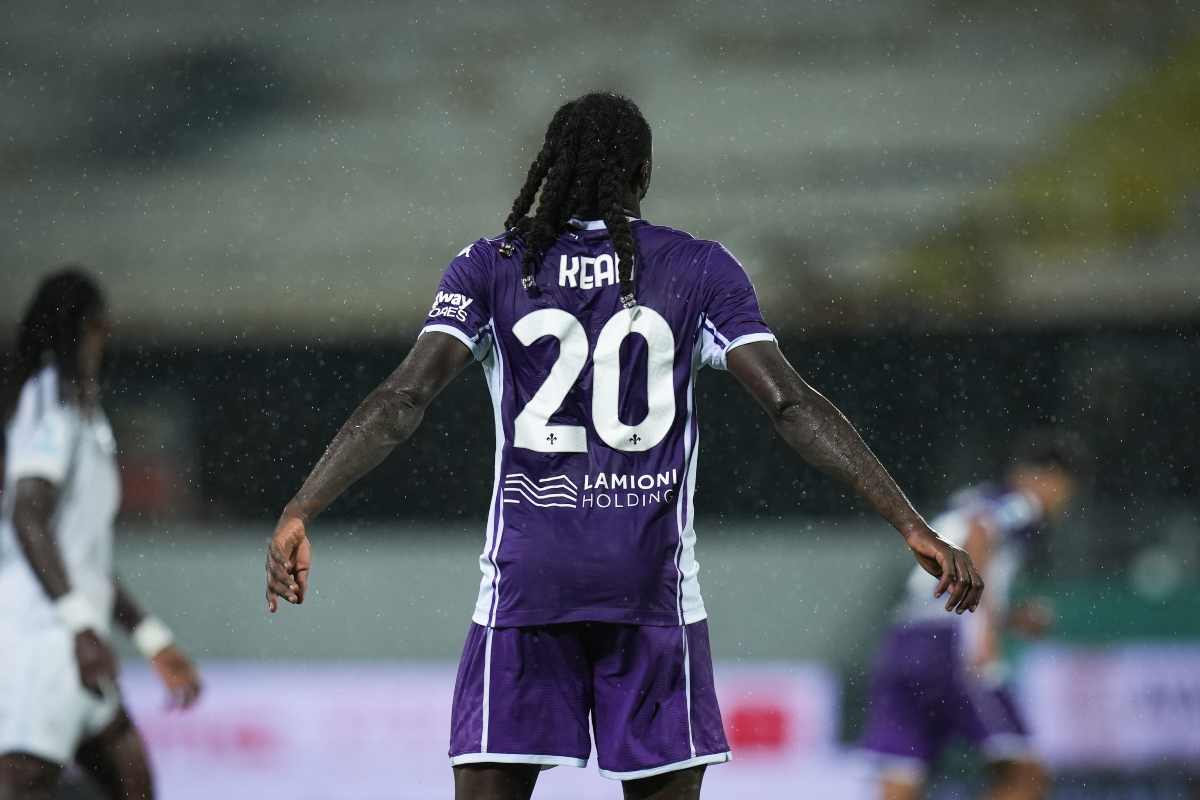 Moise Kean in campo con la Fiorentina (LaPresse) - FiorentinaUno.com