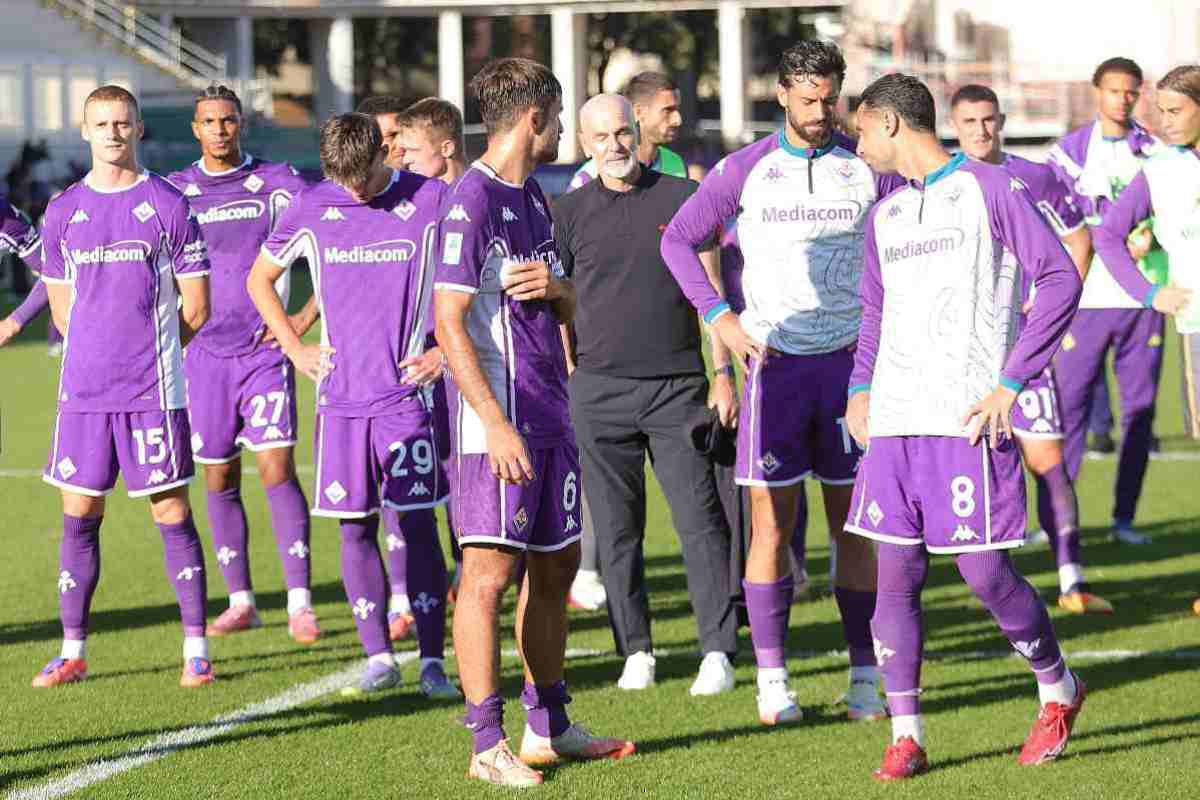 Stefano Pioli con la squadra