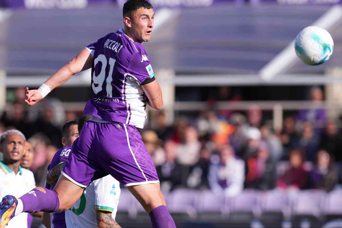 Roberto Piccoli in campo con la Fiorentina (LaPresse) - FiorentinaUno.com