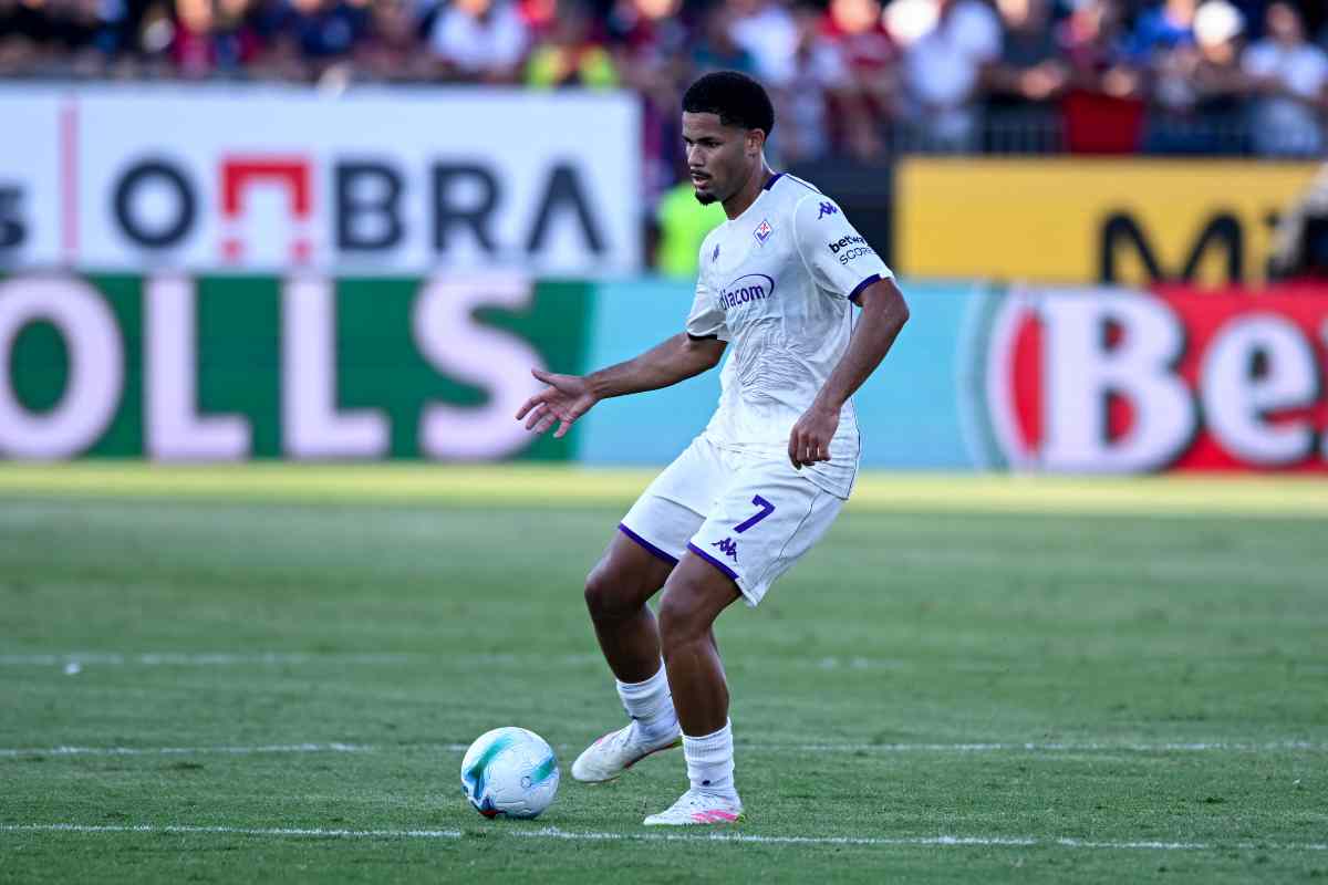 Simon Sohm in campo con la Fiorentina (LaPresse) - FiorentinaUno.com