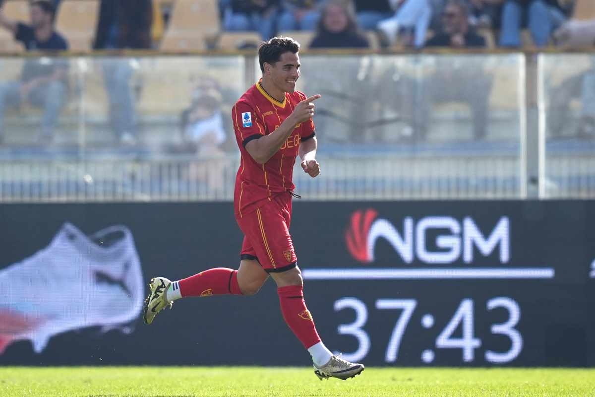 Riccardo Sottil esulta dopo il gol segnato in Parma-Lecce (LaPresse) - FiorentinaUno.com