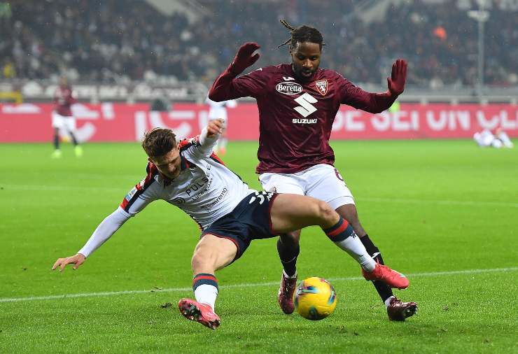 Adrien Tameze in azione