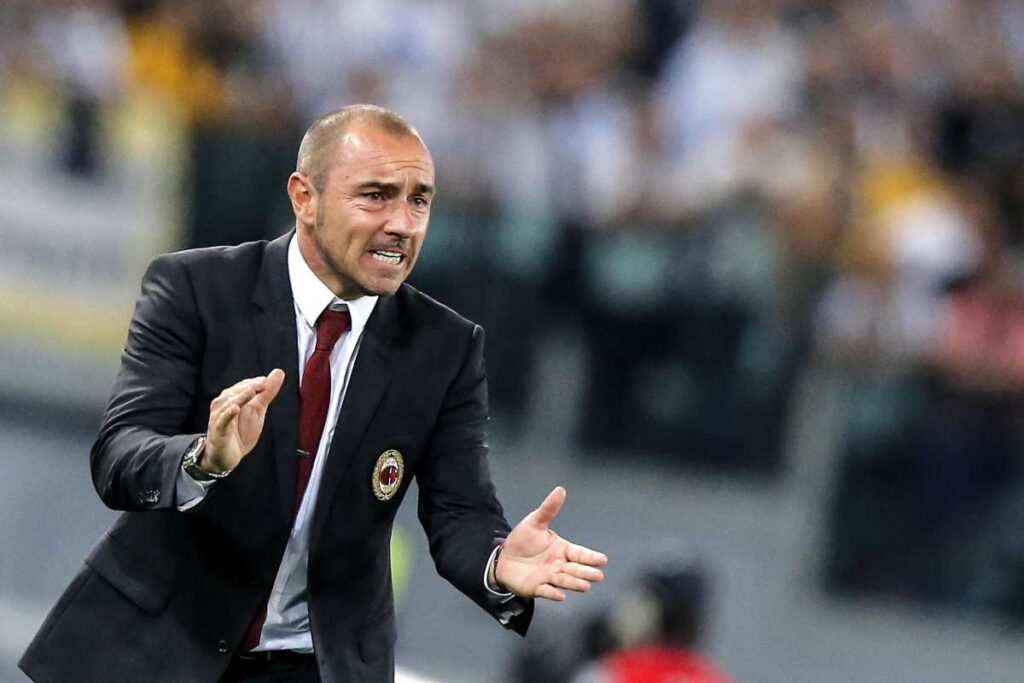 Cristian Brocchi in panchina