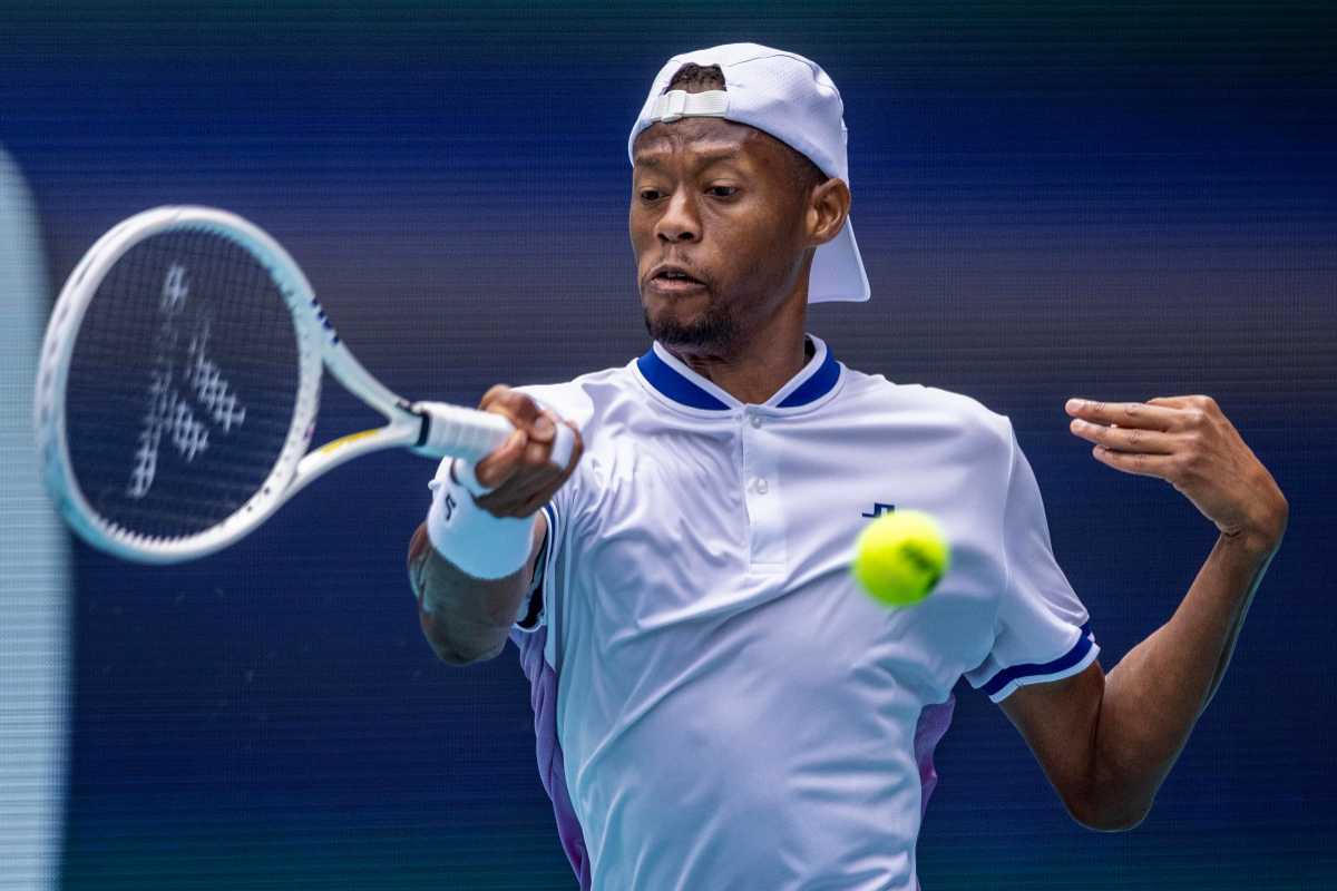 Chris Eubanks colpisce di dritto