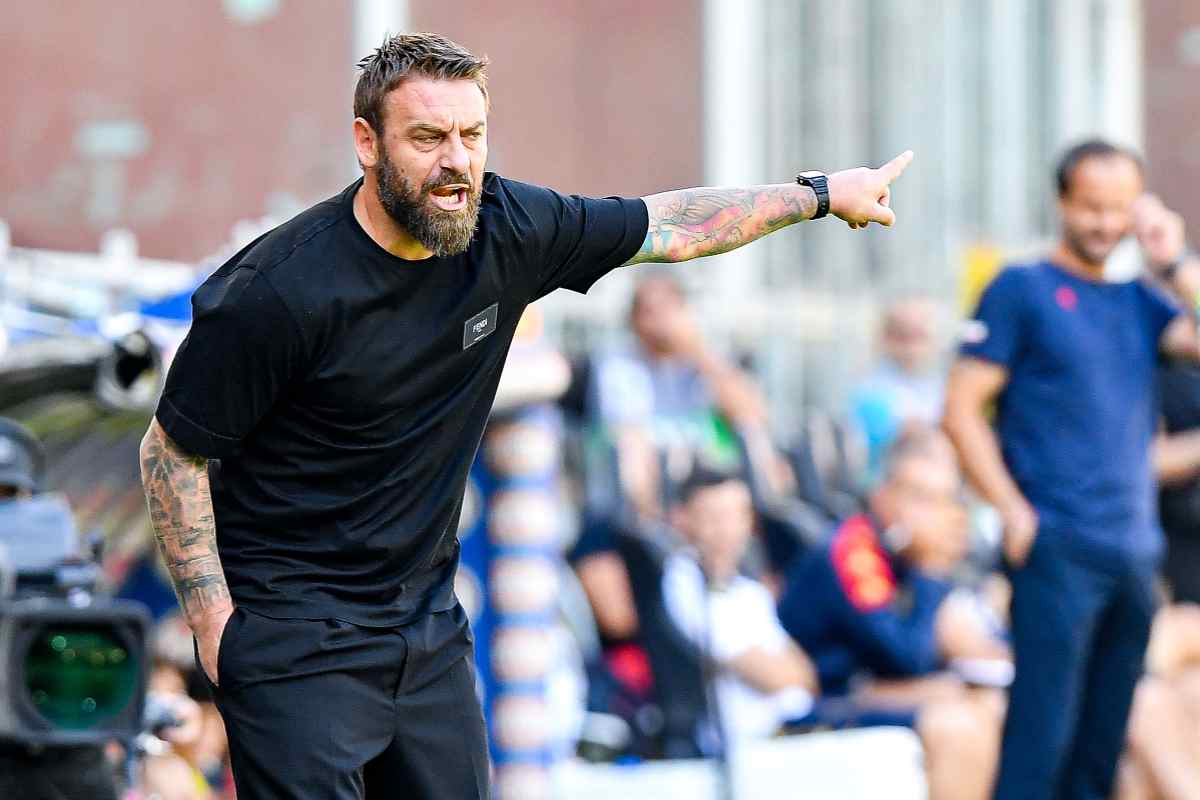Il tecnico del Genoa Daniele De Rossi a Marassi (OneFootball) - FiorentinaUno.com