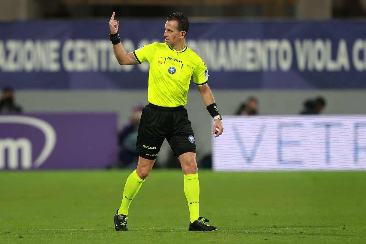 L'arbitro Daniele Doveri dirige Fiorentina-Juventus (OneFootball) - FiorentinaUno.com
