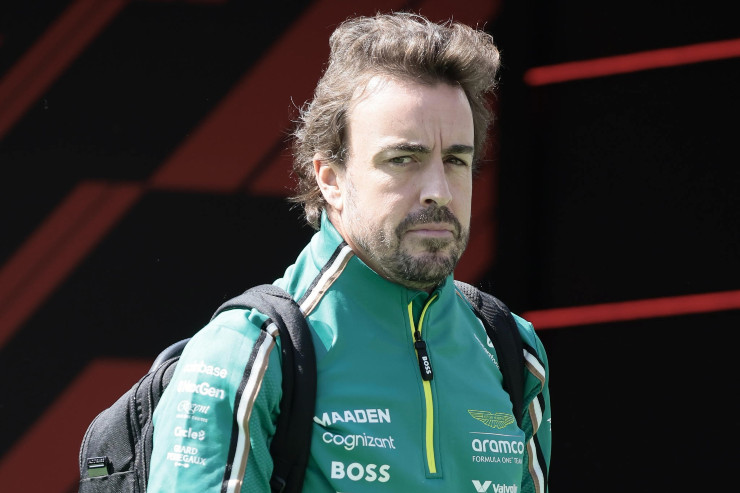 Il pilota dell'Aston Martin Fernando Alonso