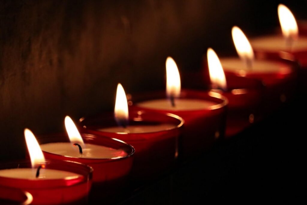 Candele a segno di lutto