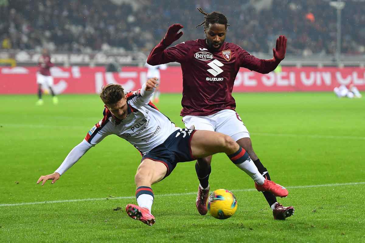 Tameze con la maglia del Toro