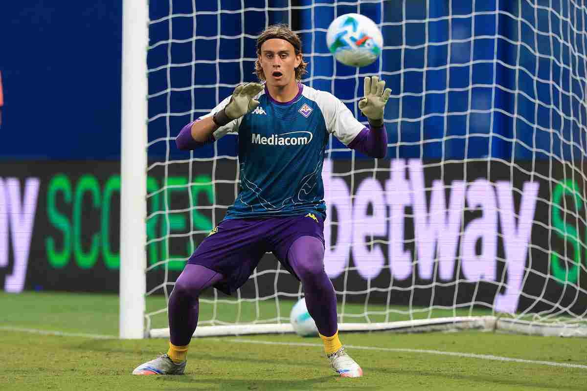 Tommaso Martinelli con la maglia della Fiorentina (OneFootball) - FiorentinaUno.com