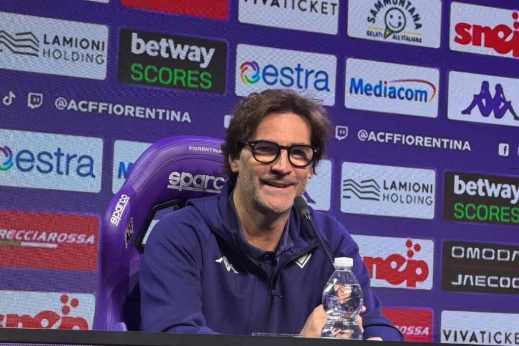 Paolo Vanoli in conferenza stampa (credits: FiorentinaUno.com)