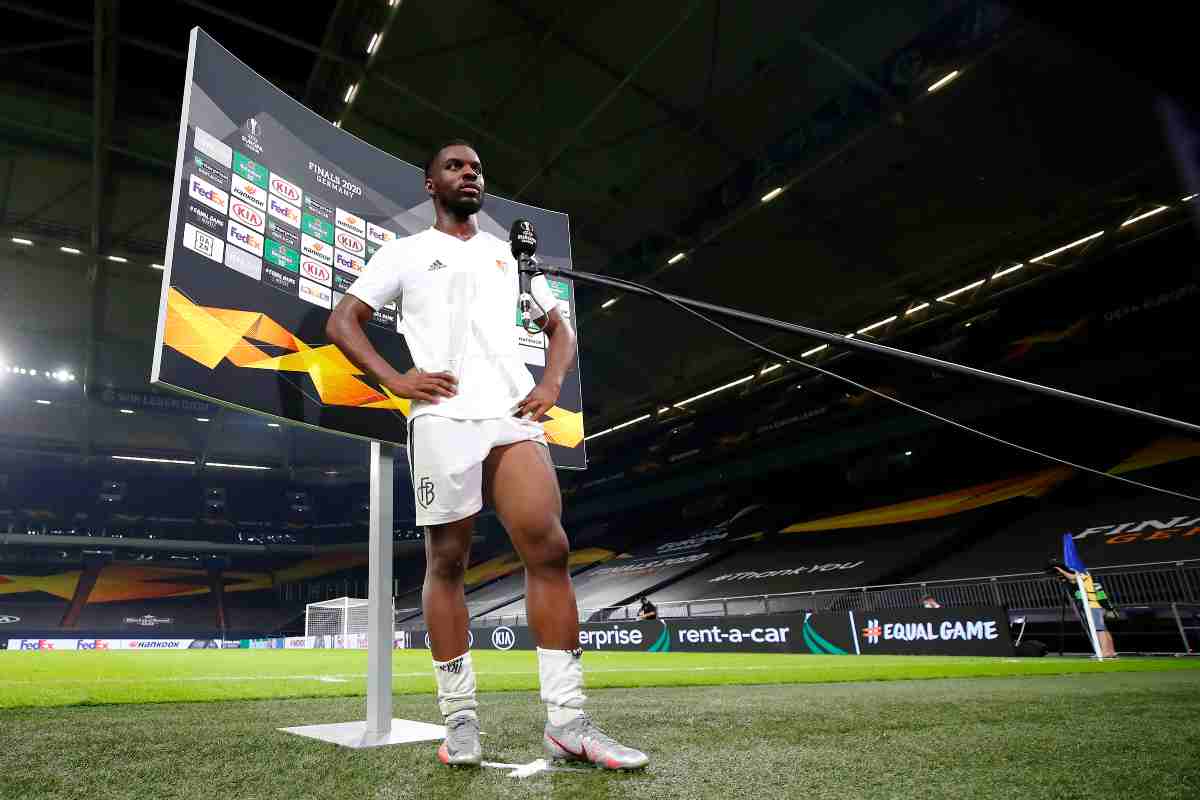 L'attaccante dello Jagiellonia Afimico Pululu con la maglia del Basilea (OneFootball) - FiorentinaUno.com 