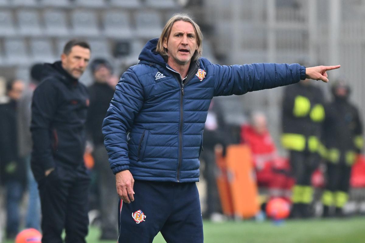 Il tecnico della Cremonese Davide Nicola (OneFootball) - FiorentinaUno.com