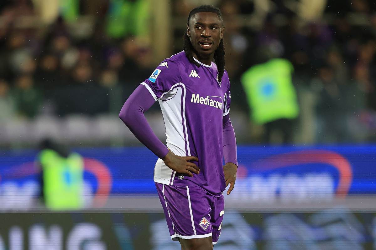 L'attaccante della Fiorentina Moise Kean durante la gara contro la Cremonese in Serie A (OneFootball) - FiorentinaUno.com