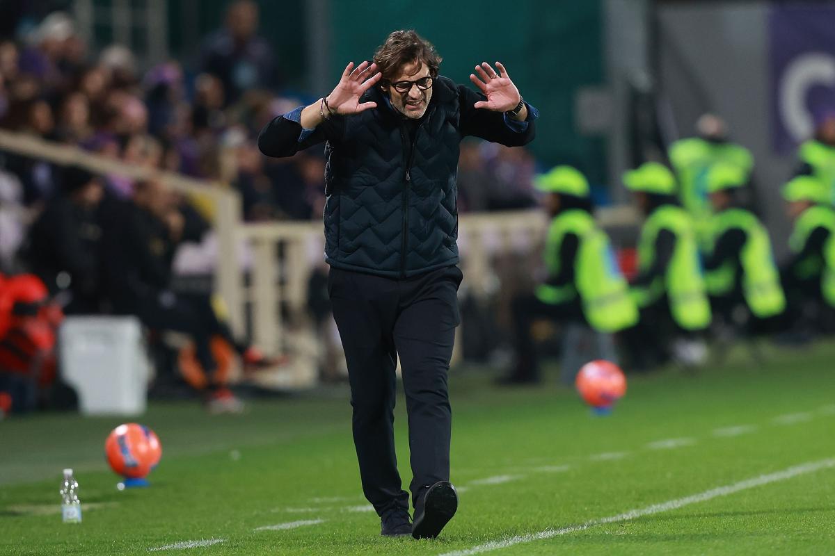 Il tecnico della Fiorentina Paolo Vanoli (OneFootball) - FiorentinaUno.com