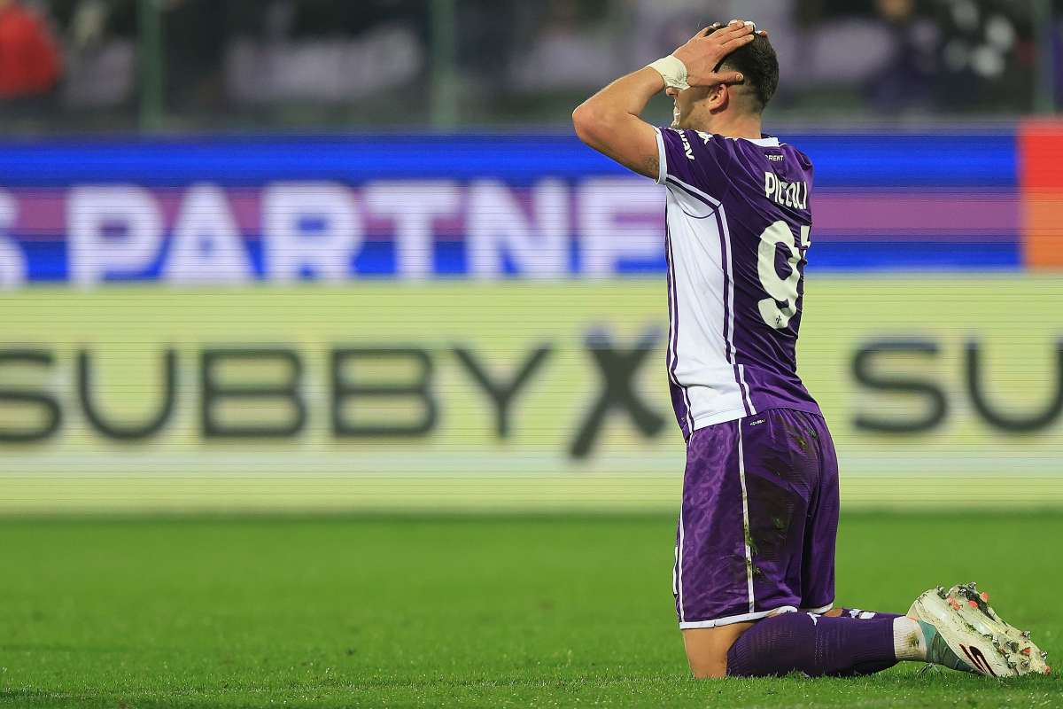 Roberto Piccoli in campo durante Fiorentina-Como di Coppa Italia (OneFootball) - FiorentinaUno.com
