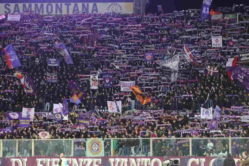 I tifosi della Fiorentina al Franchi (OneFootball) - FiorentinaUno.com