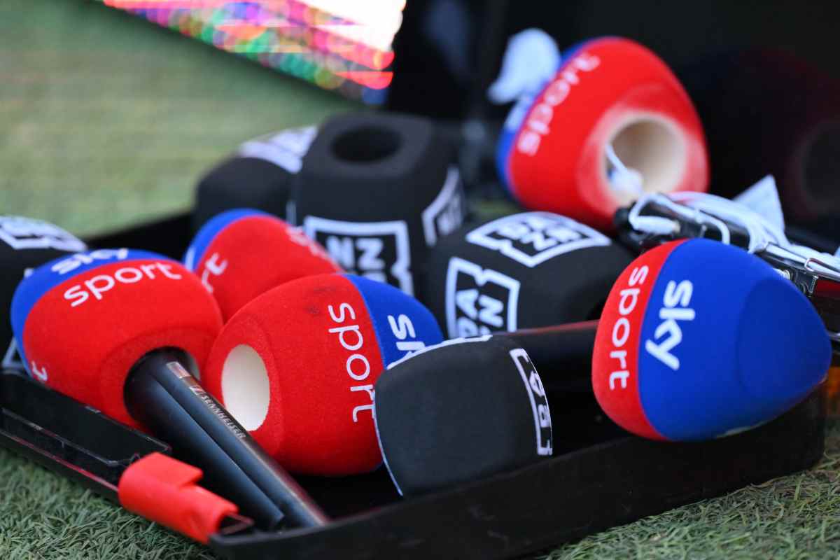 Microfoni SKY SPORT-DAZN (OneFootball) - FiorentinaUno.com 