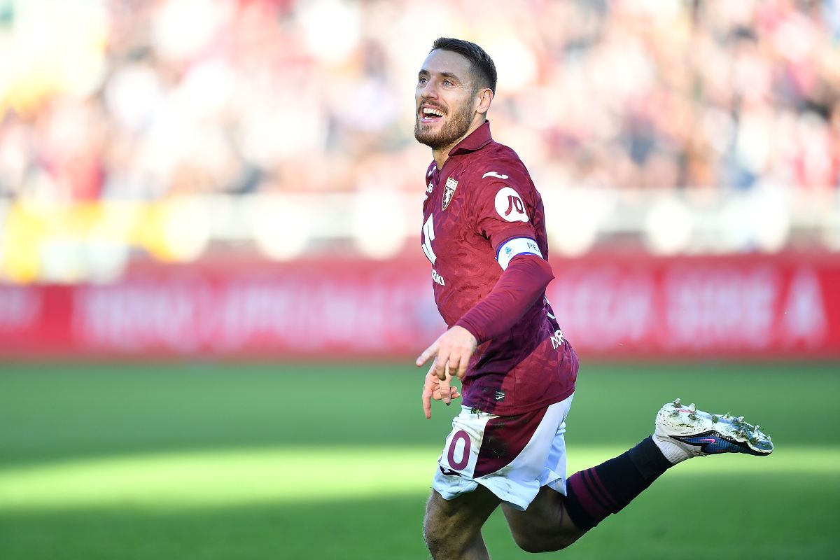 Nikola Vlasic in campo con la maglia del Torino (OneFootball) - FiorentinaUno.com