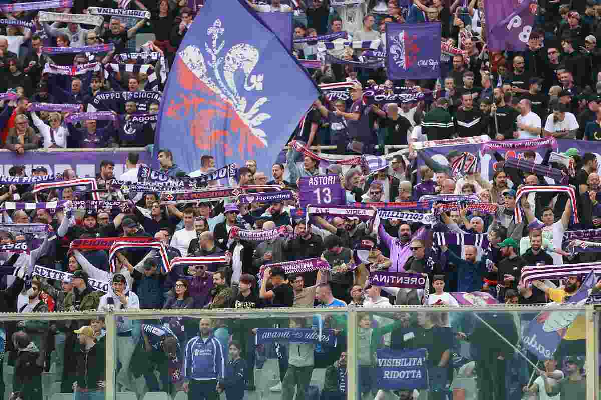 Tifosi viola sugli spalti del Franchi per Fiorentina-Lecce (OneFootball) - FiorentinaUno.com 