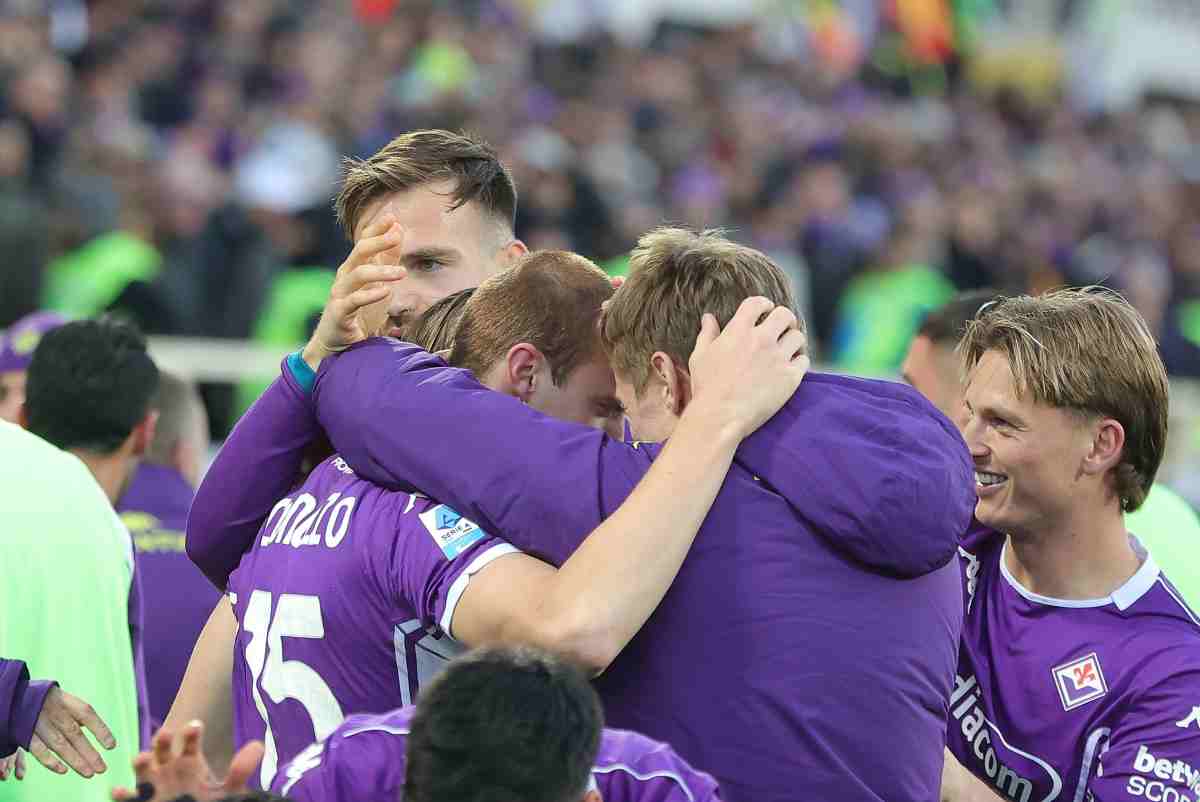 Esultanza giocatori Fiorentina