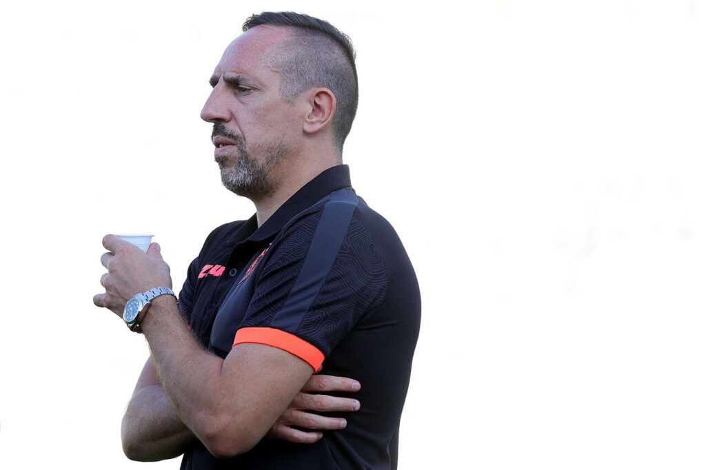 EMPOLI, ITALY - SEPTEMBER 27: Frank Ribery of US Salernitana
