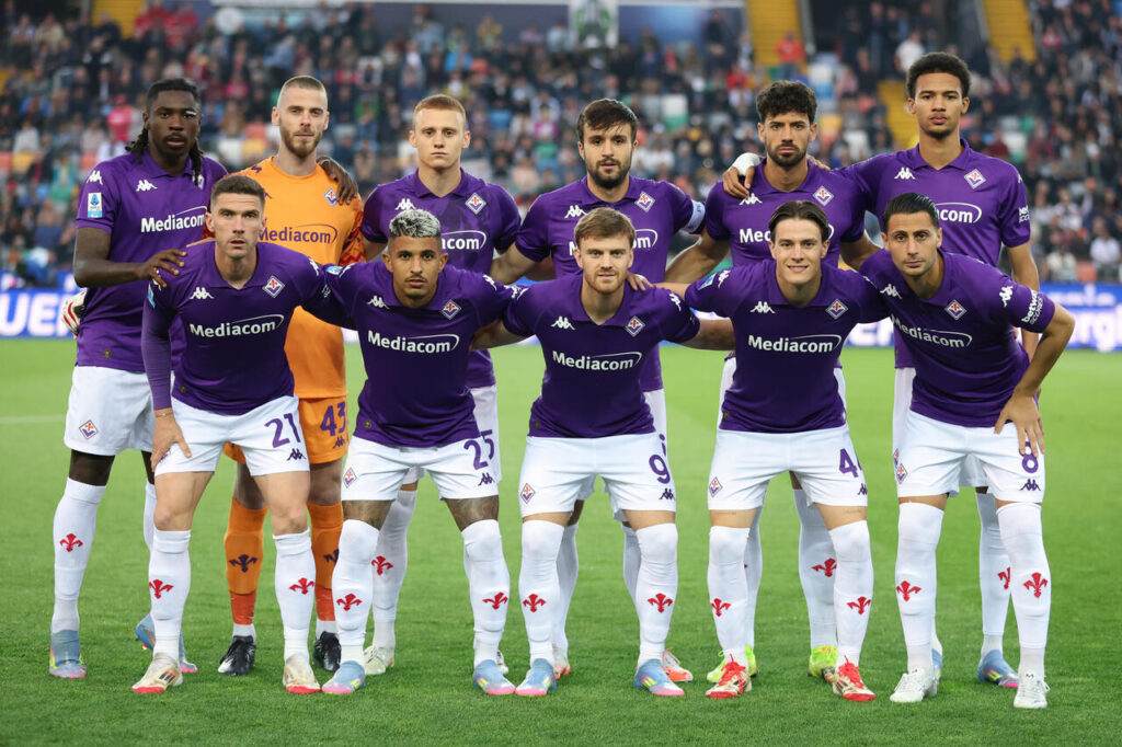 UDINE, ITALY - MAY 25: Fiorentina's starting eleven at the Serie A match between Udinese and Fiorentina