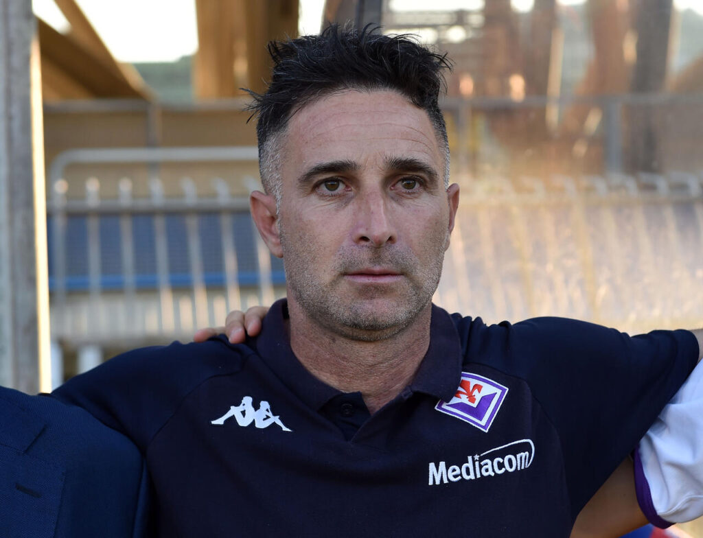 SAN BENEDETTO DEL TRONTO, ITALY - JUNE 26: Marco Capparella head coach of Fiorentina looks on prior the U16 Serie A e B Final match between Fiorentina and AS Roma